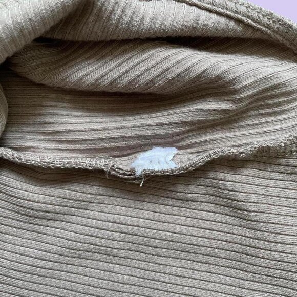 Ribbed Chain Strap Crop Top Taupe Beige | Size P/S - Picture 5 of 5